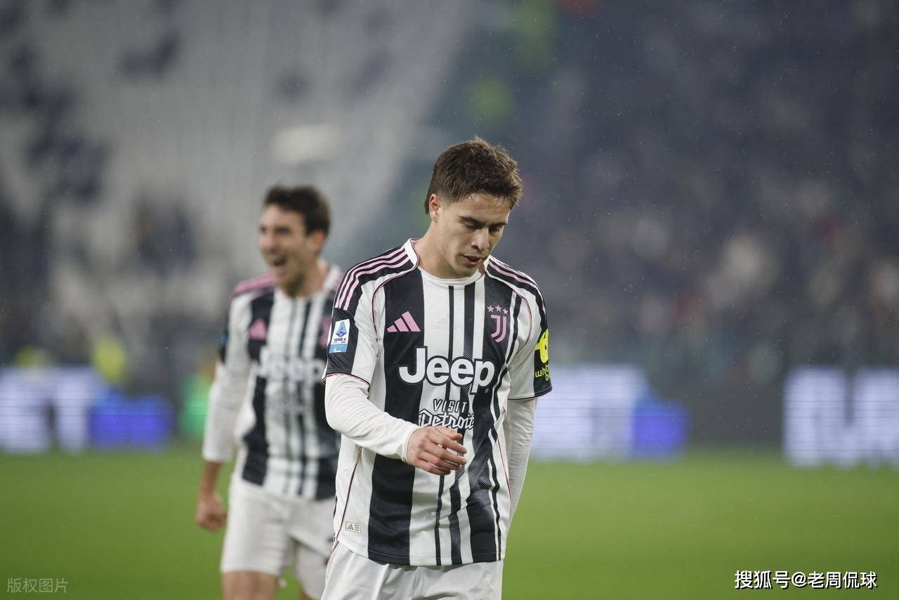 包含尤文图斯主力后卫赛前受伤，引发忧虑的词条